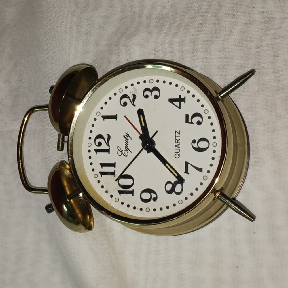 Vgt Equity alarm clock by courts
